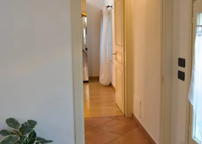 Casa Viola, Deliziosa Mansarda In Centro Storico * مودينا